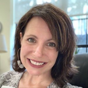 Meet your Posher, Christine